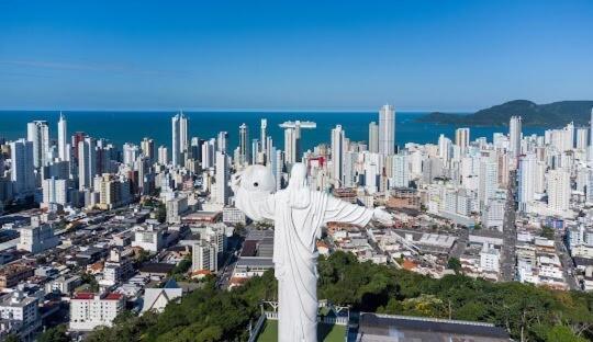 Homestay 2 Aconchegante Em Bc - Aos Pes Do Cristo Luz Balneario Camboriu